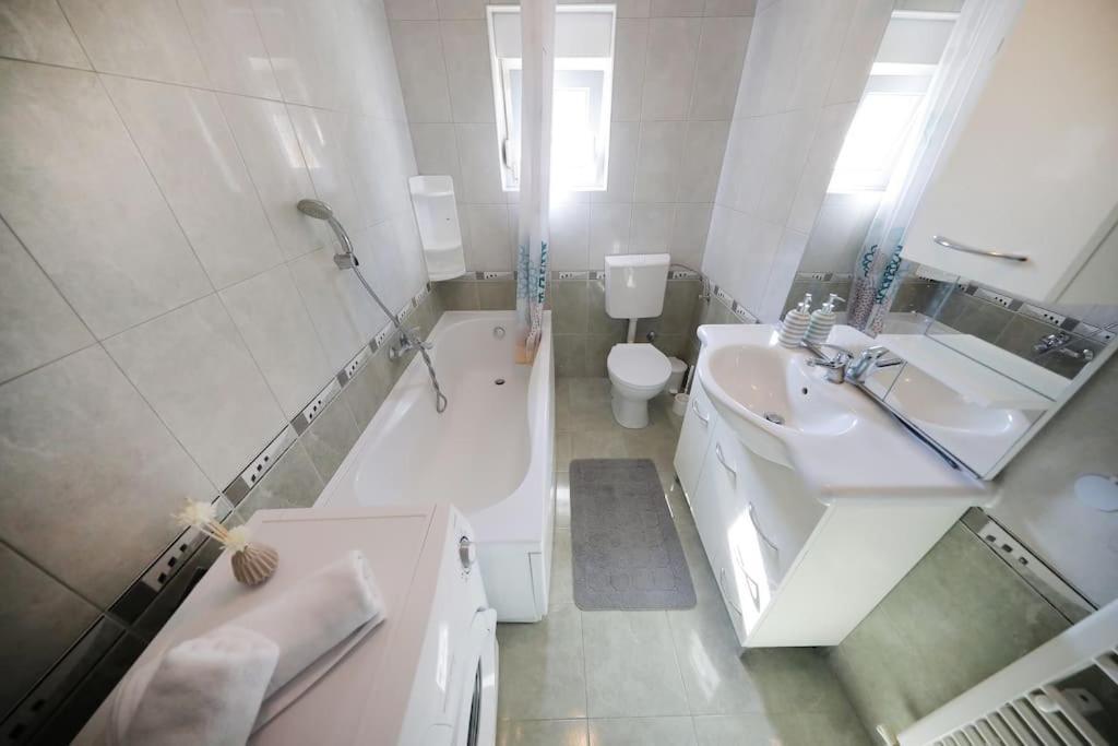 Luxury Apartment Petra With Private Pool زادار المظهر الخارجي الصورة