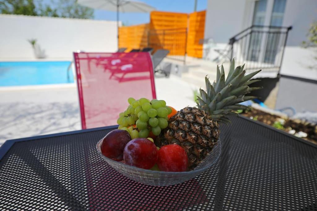 Luxury Apartment Petra With Private Pool زادار المظهر الخارجي الصورة