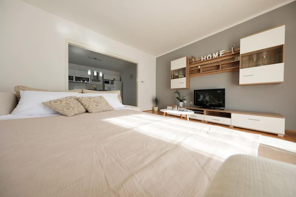Luxury Apartment Petra With Private Pool زادار المظهر الخارجي الصورة