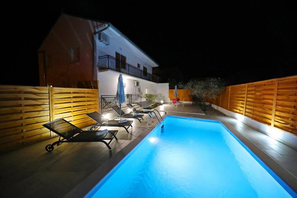 Luxury Apartment Petra With Private Pool زادار المظهر الخارجي الصورة