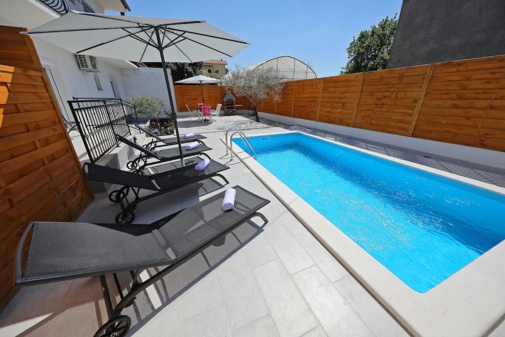 Luxury Apartment Petra With Private Pool زادار المظهر الخارجي الصورة